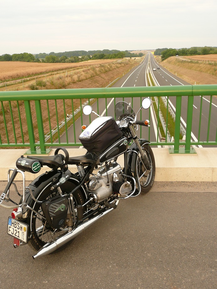 MZ-BK 350 Rechts 3.jpg