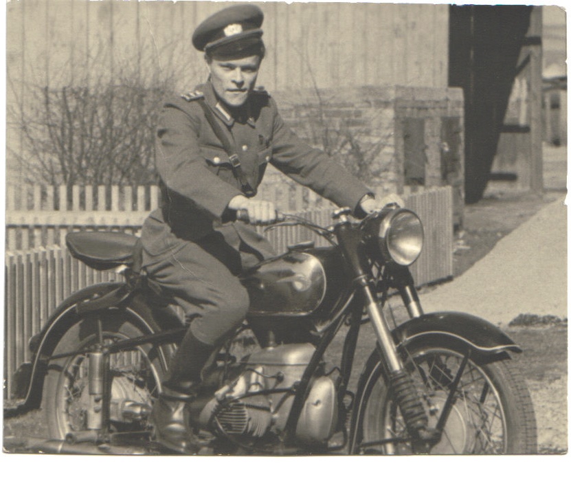 Helmut mit BK.jpg